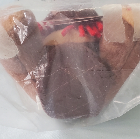 2011 Bosley Plush! Rare, NWT, NIB! Rare! - Picture 4 of 5